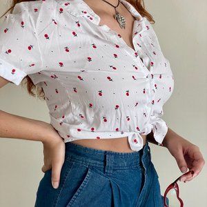Cherry Button Up [Valija]